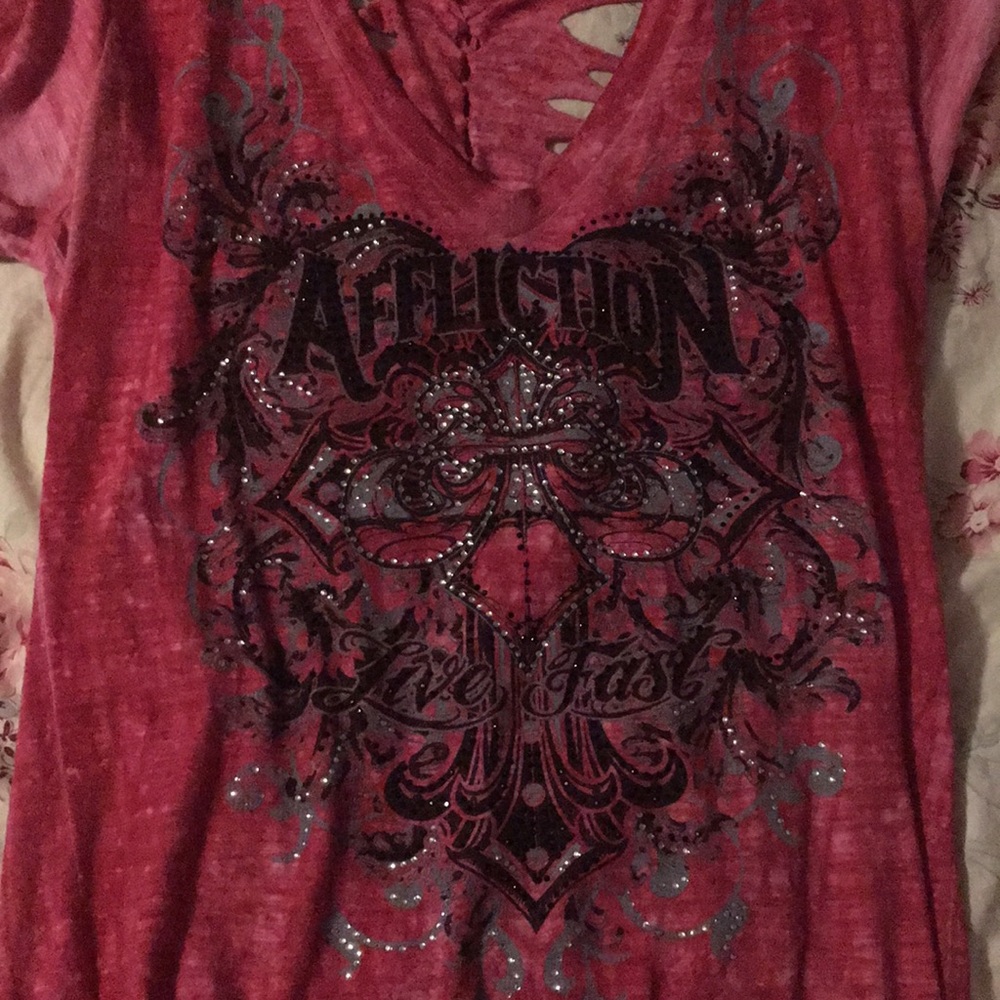 Affliction tee shirt !